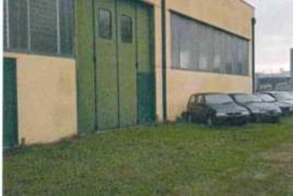 negozio in vendita a Montegrotto Terme