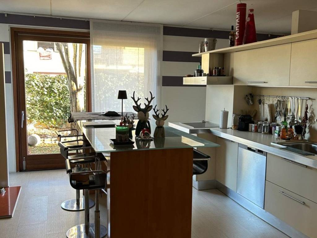 casa indipendente in vendita a Montegrotto Terme
