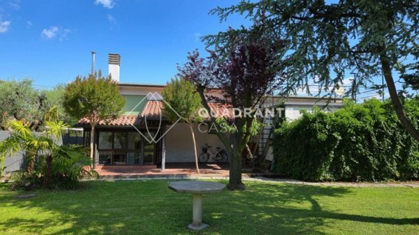 casa indipendente in vendita a Montegrotto Terme