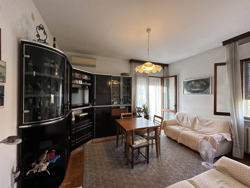appartamento in vendita a Montegrotto Terme