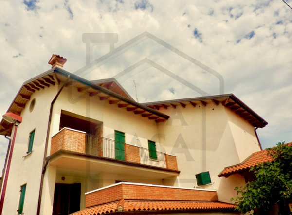 casa indipendente in vendita a Montegrotto Terme