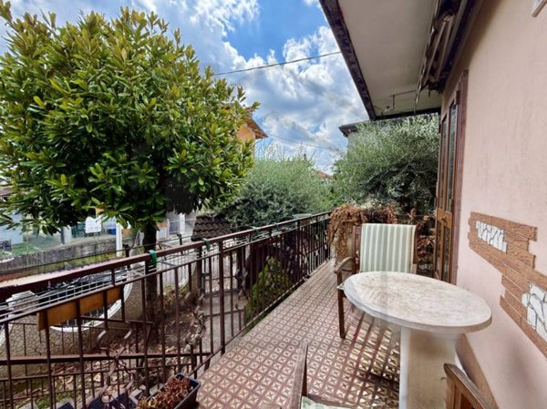 casa indipendente in vendita a Montegrotto Terme in zona Mezzavia