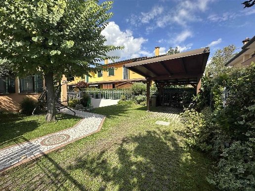 casa indipendente in vendita a Montegrotto Terme