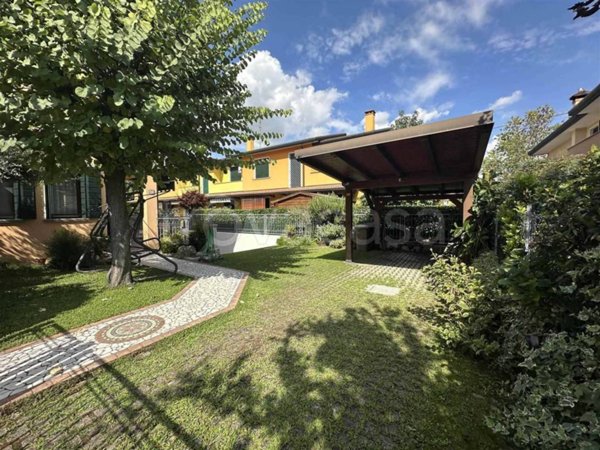 casa indipendente in vendita a Montegrotto Terme