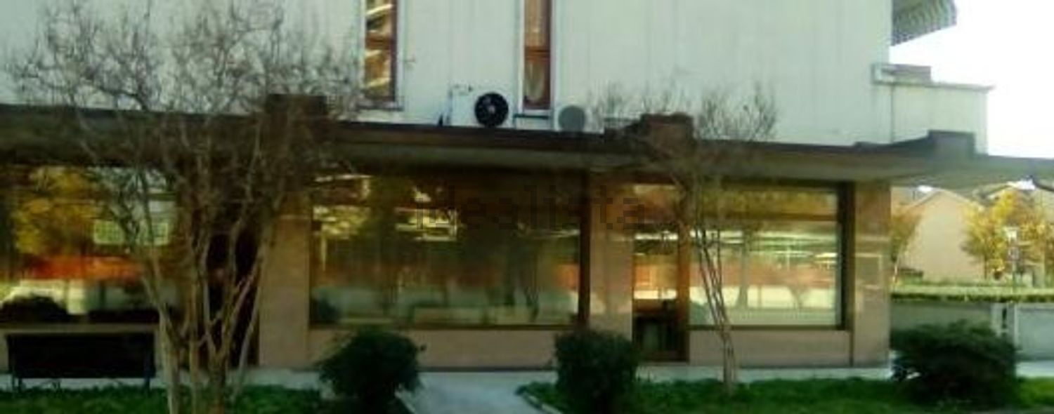 negozio in vendita a Montegrotto Terme