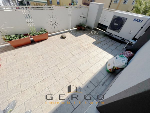 casa indipendente in vendita a Montegrotto Terme