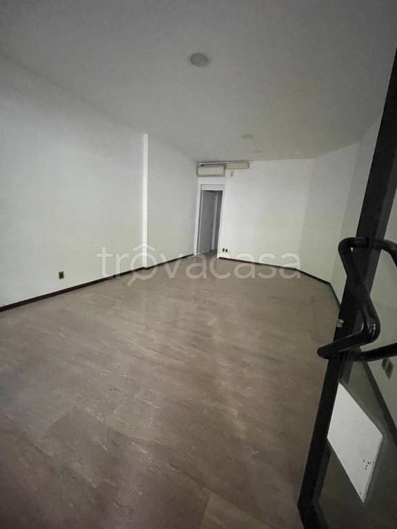 negozio in vendita a Montegrotto Terme