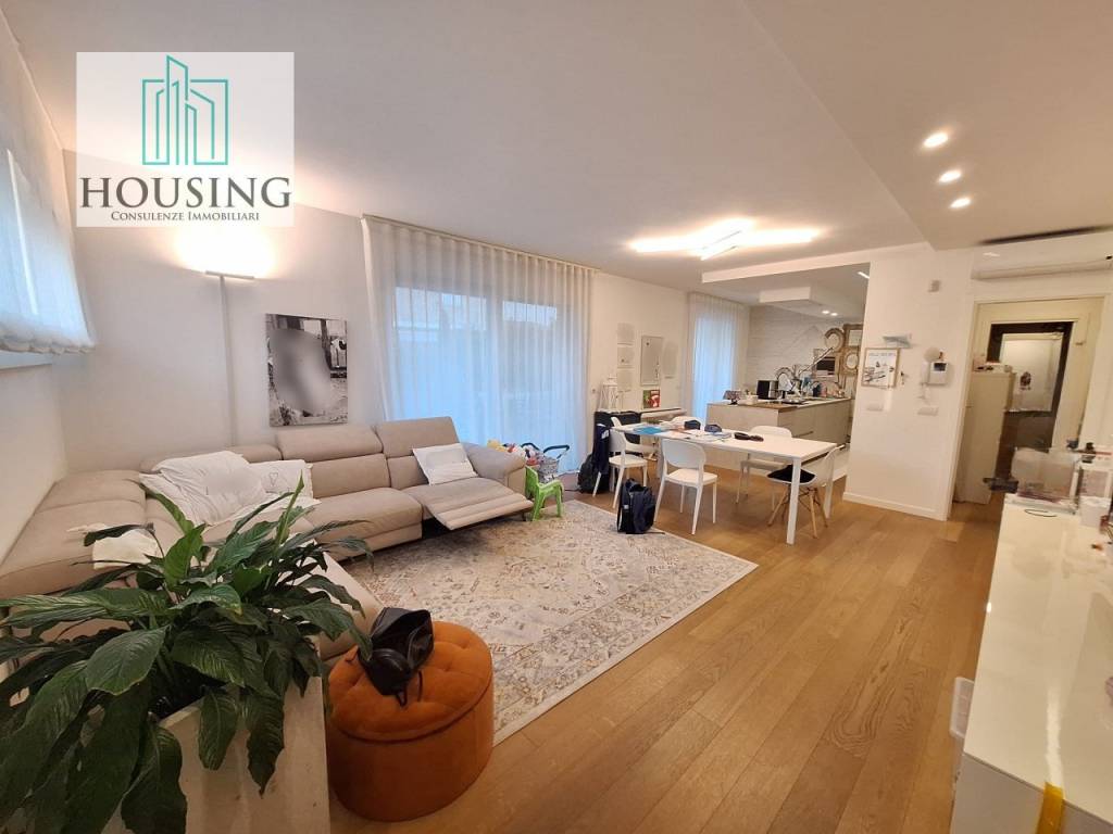 casa indipendente in vendita a Montegrotto Terme