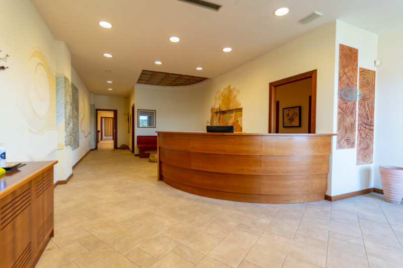 negozio in vendita a Montegrotto Terme