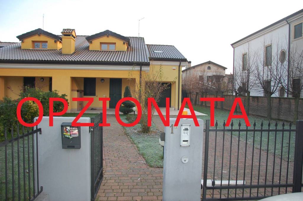 casa indipendente in vendita a Montegrotto Terme