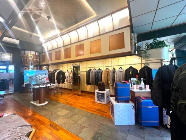 negozio in vendita a Montegrotto Terme