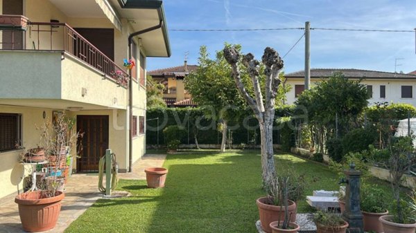 casa indipendente in vendita a Montegrotto Terme