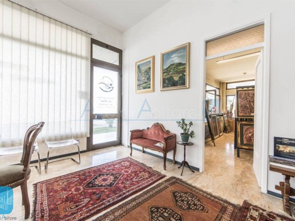 negozio in vendita a Montegrotto Terme