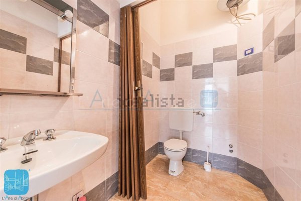 negozio in vendita a Montegrotto Terme