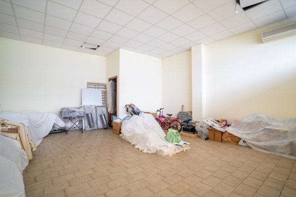 ufficio in vendita a Montegrotto Terme