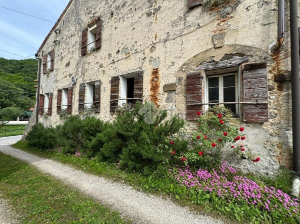 casa semindipendente in vendita a Montegrotto Terme