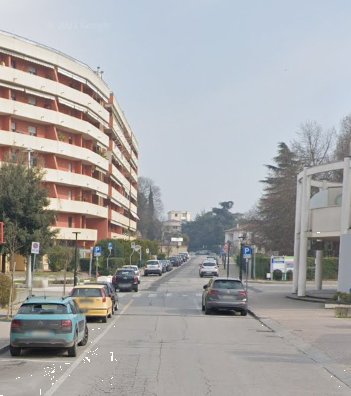 locale di sgombero in vendita a Montegrotto Terme