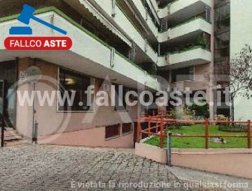 locale commerciale in vendita a Montegrotto Terme