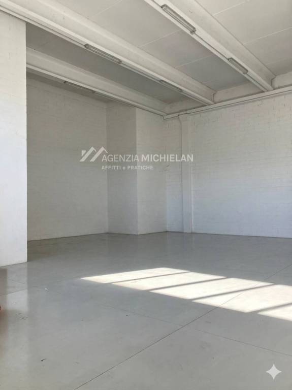 ufficio in vendita a Montegrotto Terme