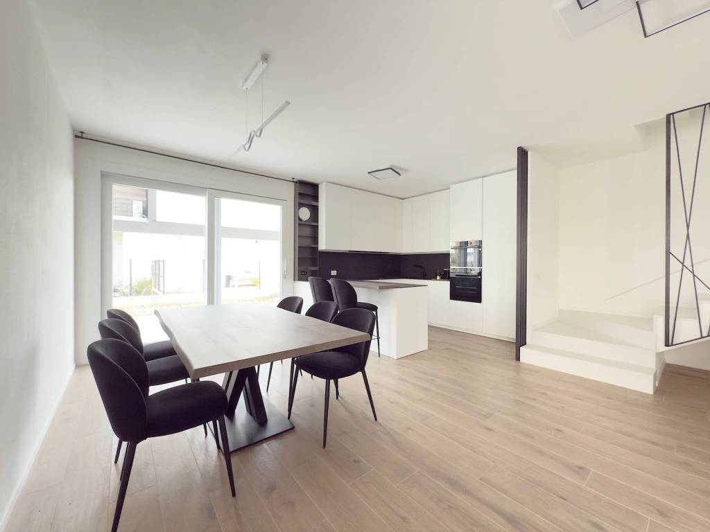 casa indipendente in vendita a Montegrotto Terme