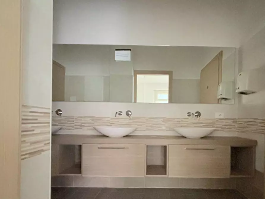 negozio in vendita a Montegrotto Terme