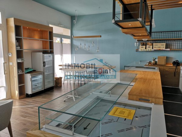 negozio in vendita a Montegrotto Terme