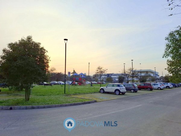 terreno edificabile in vendita a Montegrotto Terme