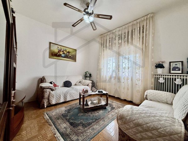casa indipendente in vendita a Montegrotto Terme in zona Mezzavia