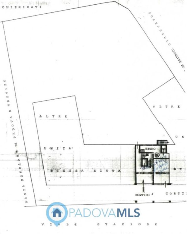 negozio in vendita a Montegrotto Terme in zona Mezzavia