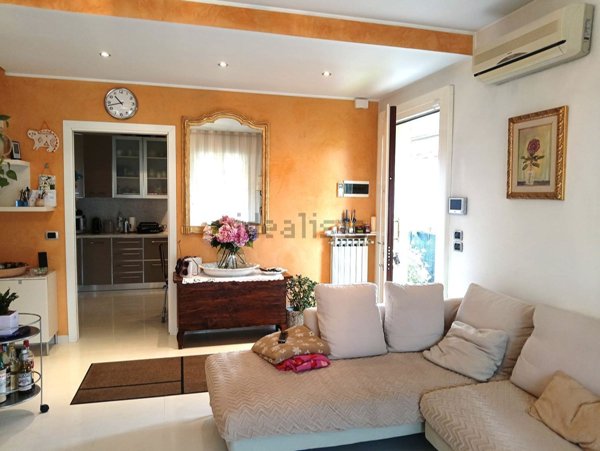 casa indipendente in vendita a Montegrotto Terme in zona Mezzavia