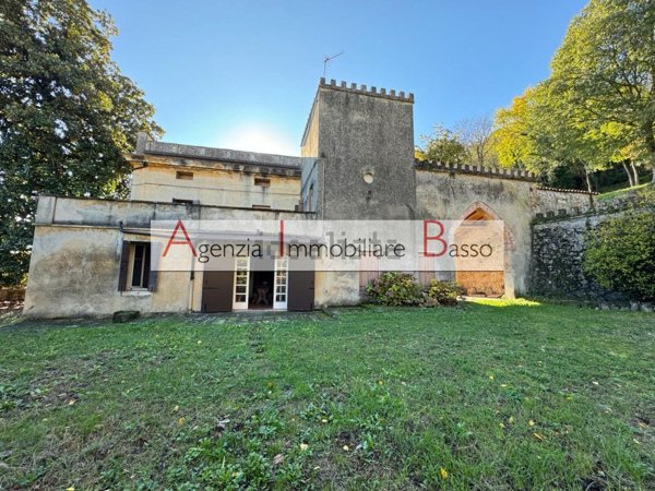 casa indipendente in vendita a Montegrotto Terme in zona Mezzavia