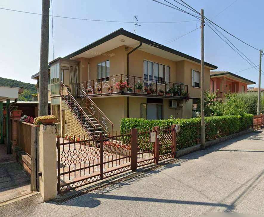 casa indipendente in vendita a Montegrotto Terme