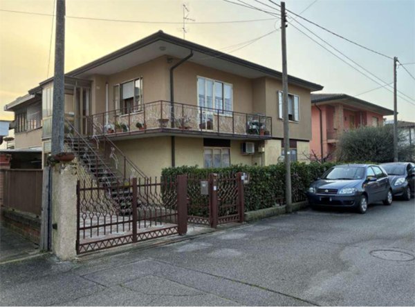 appartamento in vendita a Montegrotto Terme