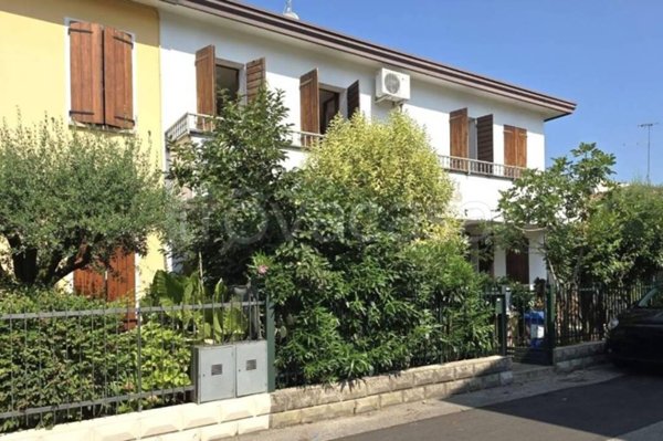 casa indipendente in vendita a Montegrotto Terme in zona Mezzavia