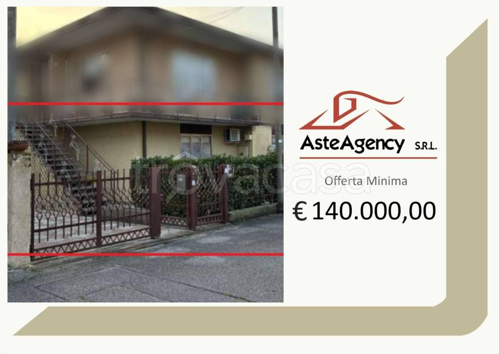 casa indipendente in vendita a Montegrotto Terme