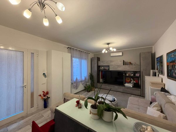 casa indipendente in vendita a Montegrotto Terme in zona Mezzavia