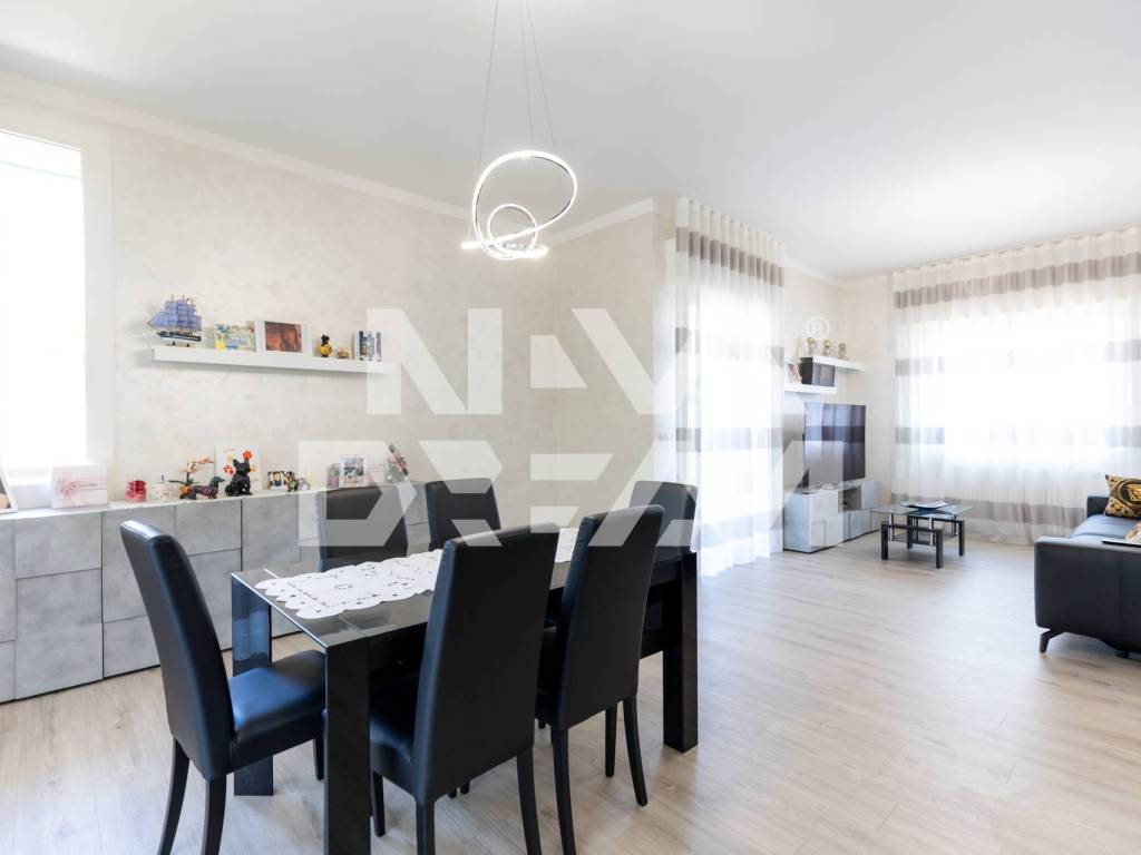 casa indipendente in vendita a Montegrotto Terme in zona Mezzavia