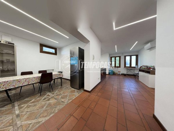 casa indipendente in vendita a Montegrotto Terme in zona Mezzavia