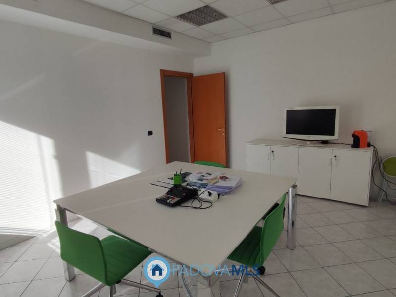 ufficio in vendita a Noventa Padovana