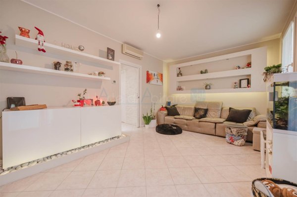 casa indipendente in vendita a Noventa Padovana in zona Oltre Brenta