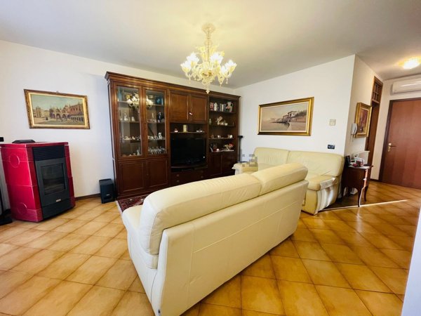 casa indipendente in vendita a Noventa Padovana in zona Noventana