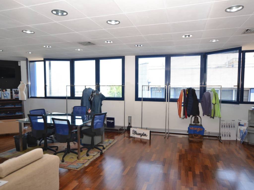 ufficio in vendita a Noventa Padovana