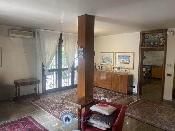 casa indipendente in vendita a Noventa Padovana