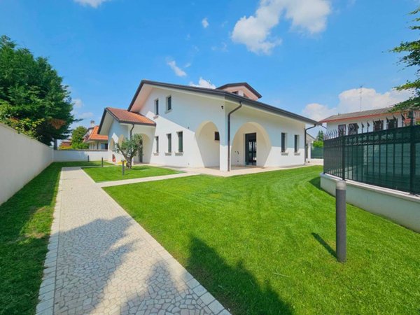 casa indipendente in vendita a Noventa Padovana