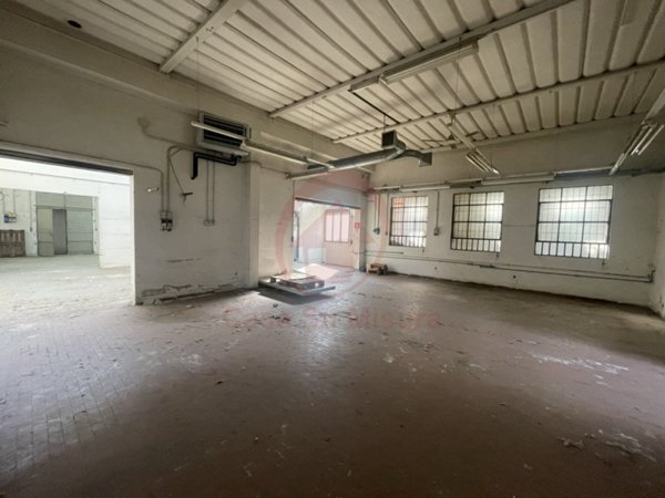locale di sgombero in vendita a Noventa Padovana in zona Oltre Brenta