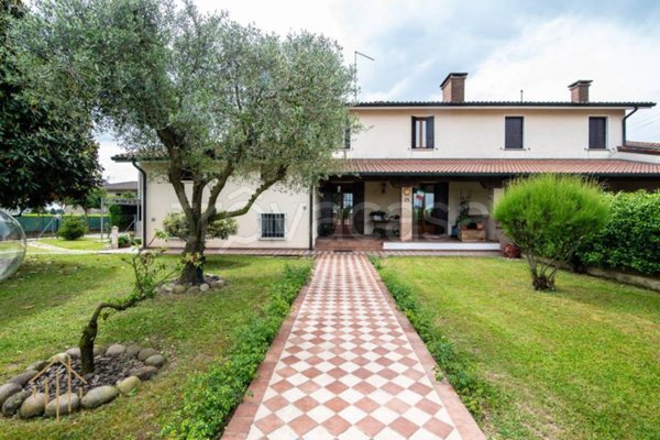 casa indipendente in vendita a Noventa Padovana
