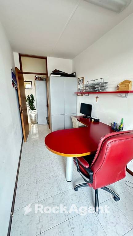 ufficio in vendita a Noventa Padovana in zona Noventana