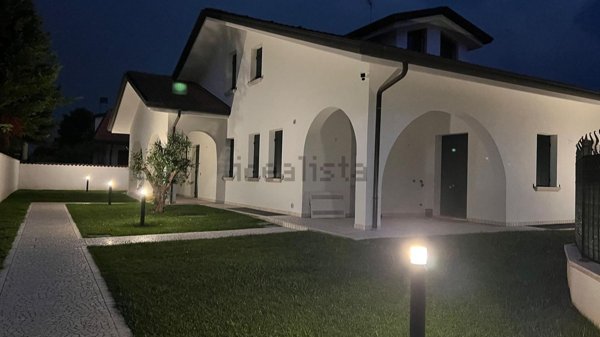 casa indipendente in vendita a Noventa Padovana