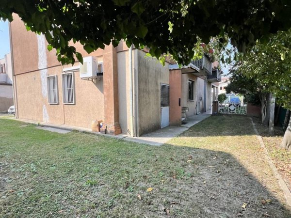 appartamento in vendita a Noventa Padovana in zona Oltre Brenta