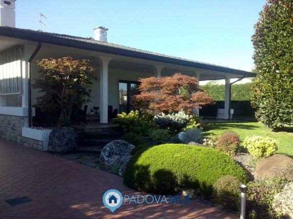 casa indipendente in vendita a Noventa Padovana